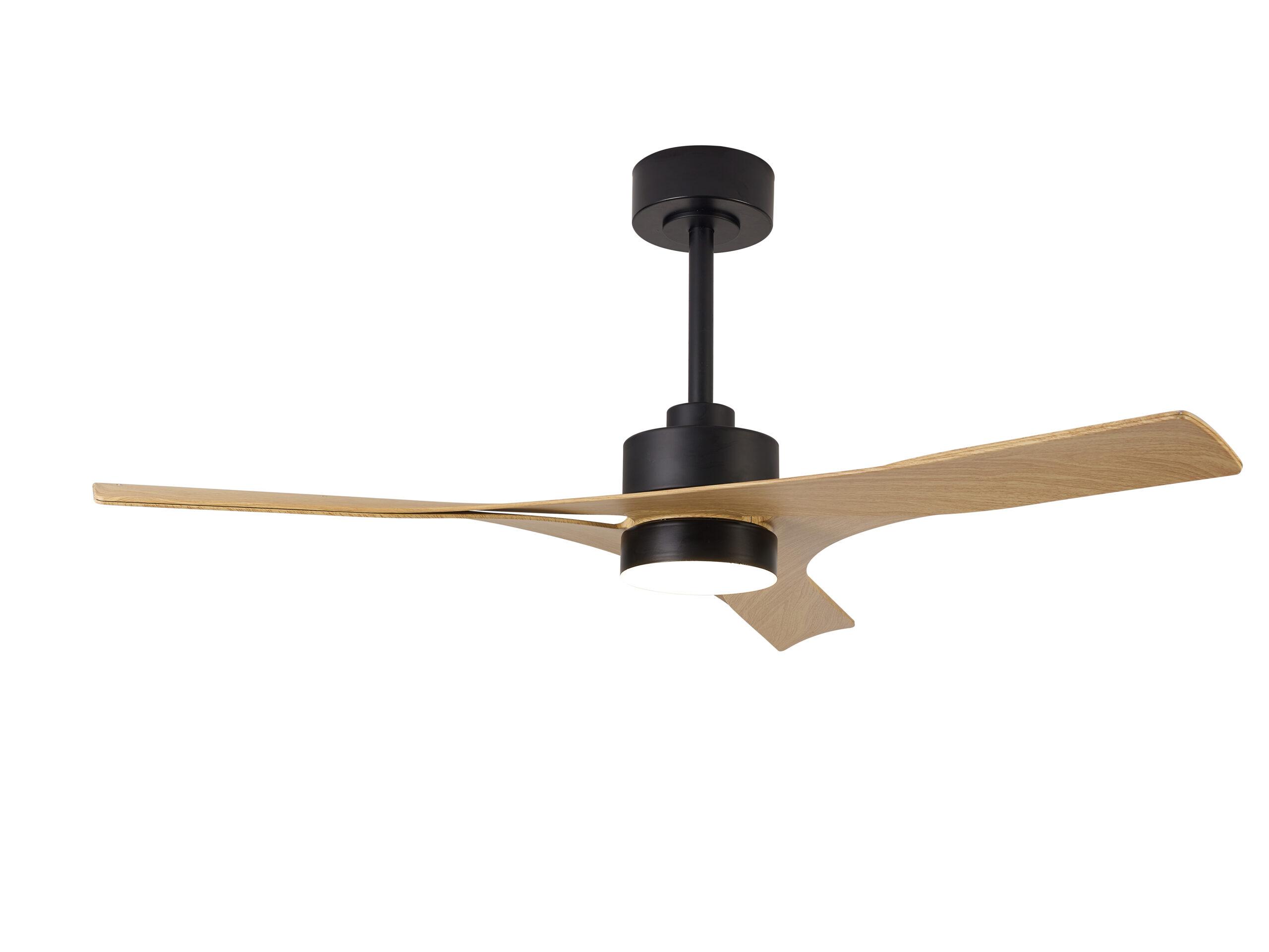 Eleganza e Freschezza: Lampadari Ventilatore per Spazi Ampi